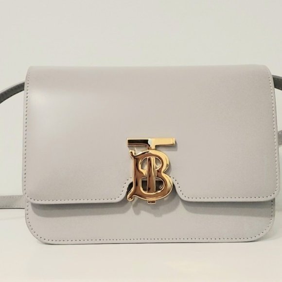 Burberry Handbags - Burberry Purse
